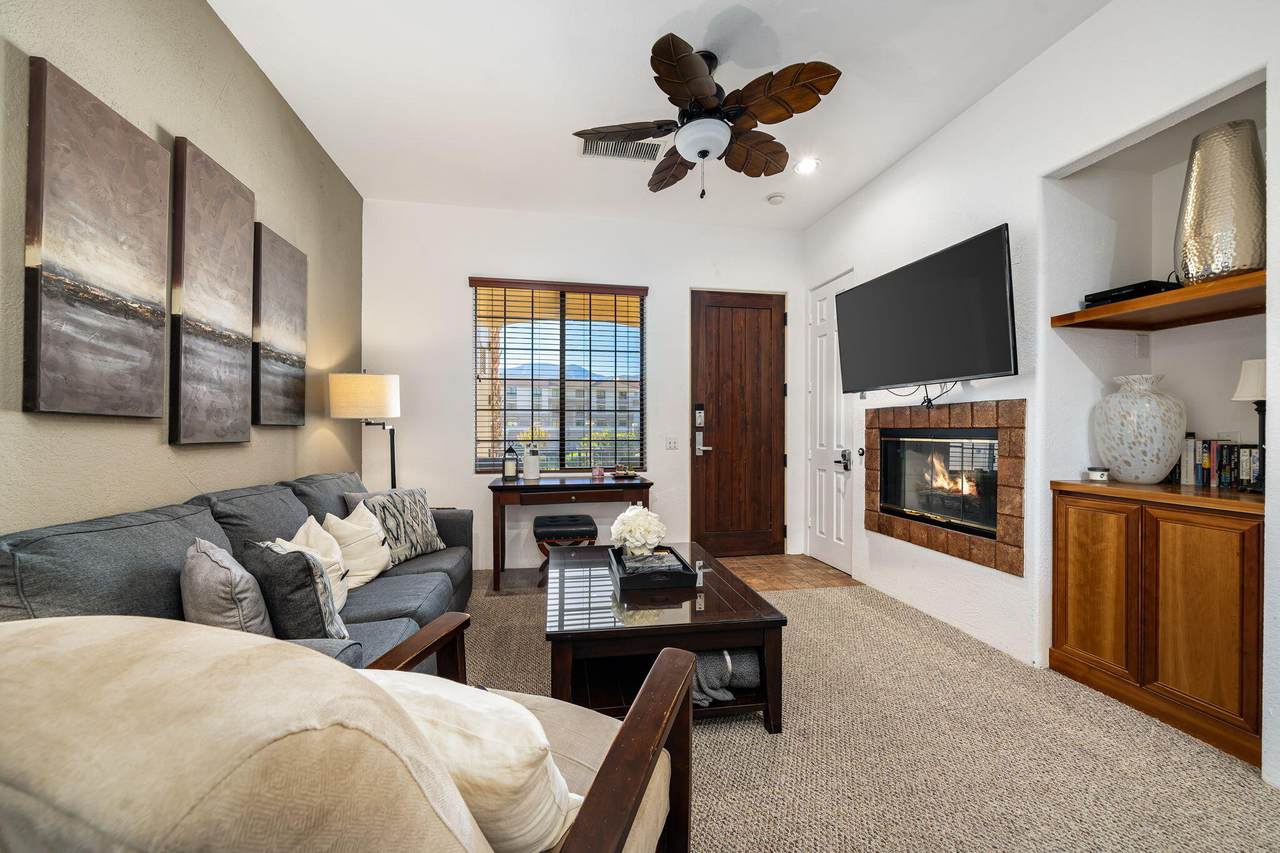 50630 Santa Rosa Plaza - Photo 1