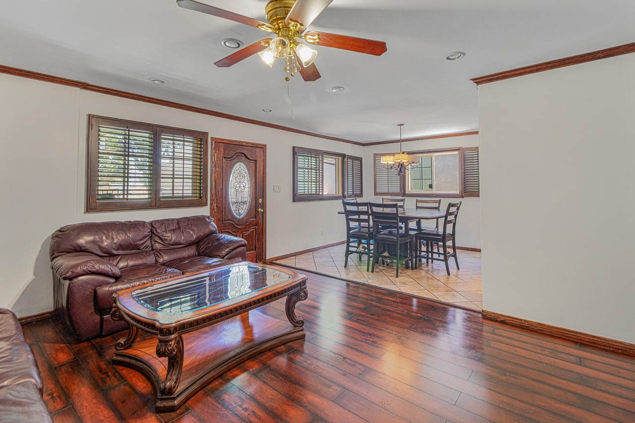 2930 Florence Avenue - Photo 1