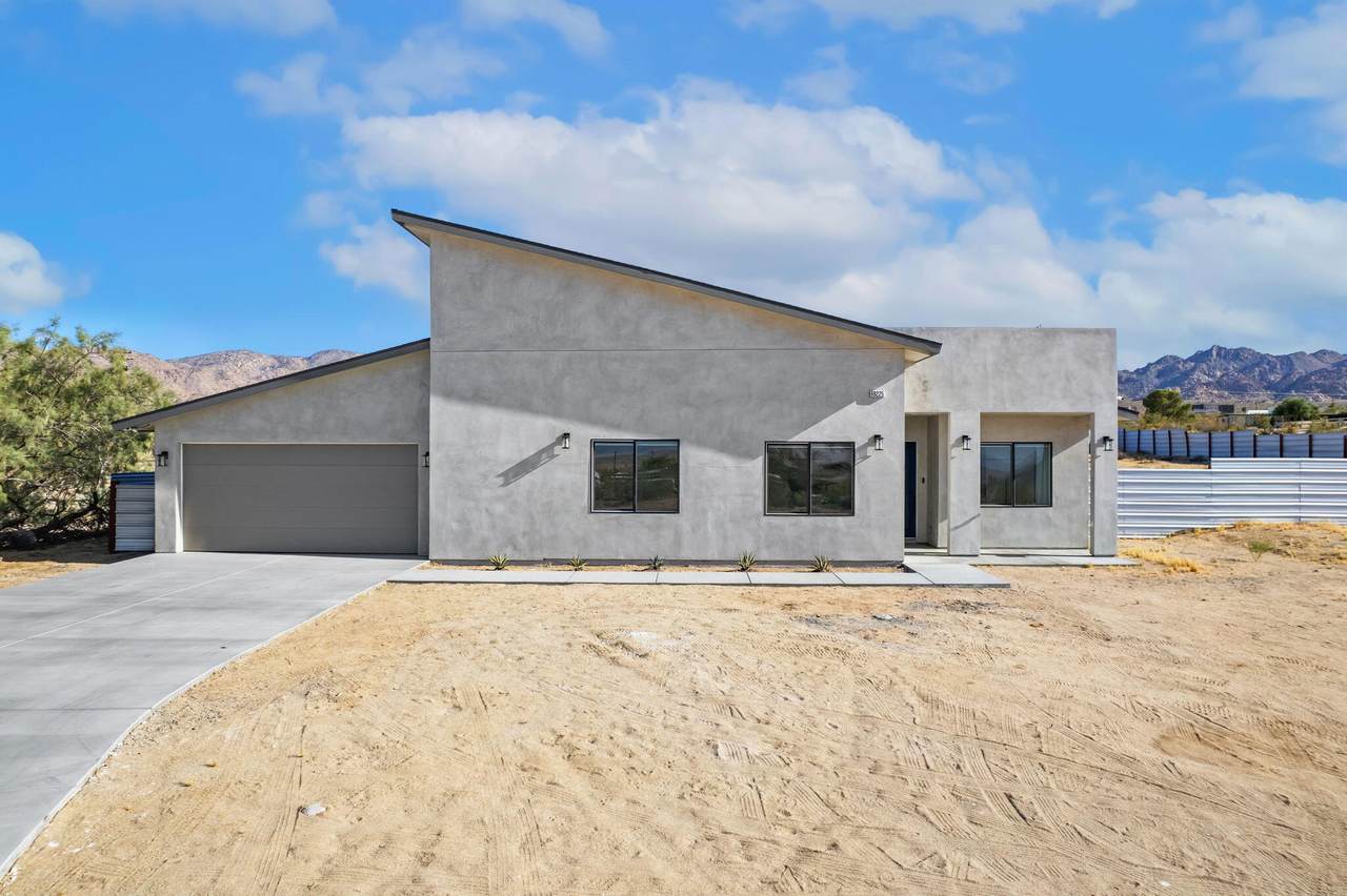 69225 Cottonwood Drive - Photo 1