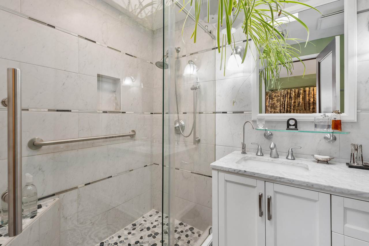 401 Vista Chino - Photo 1