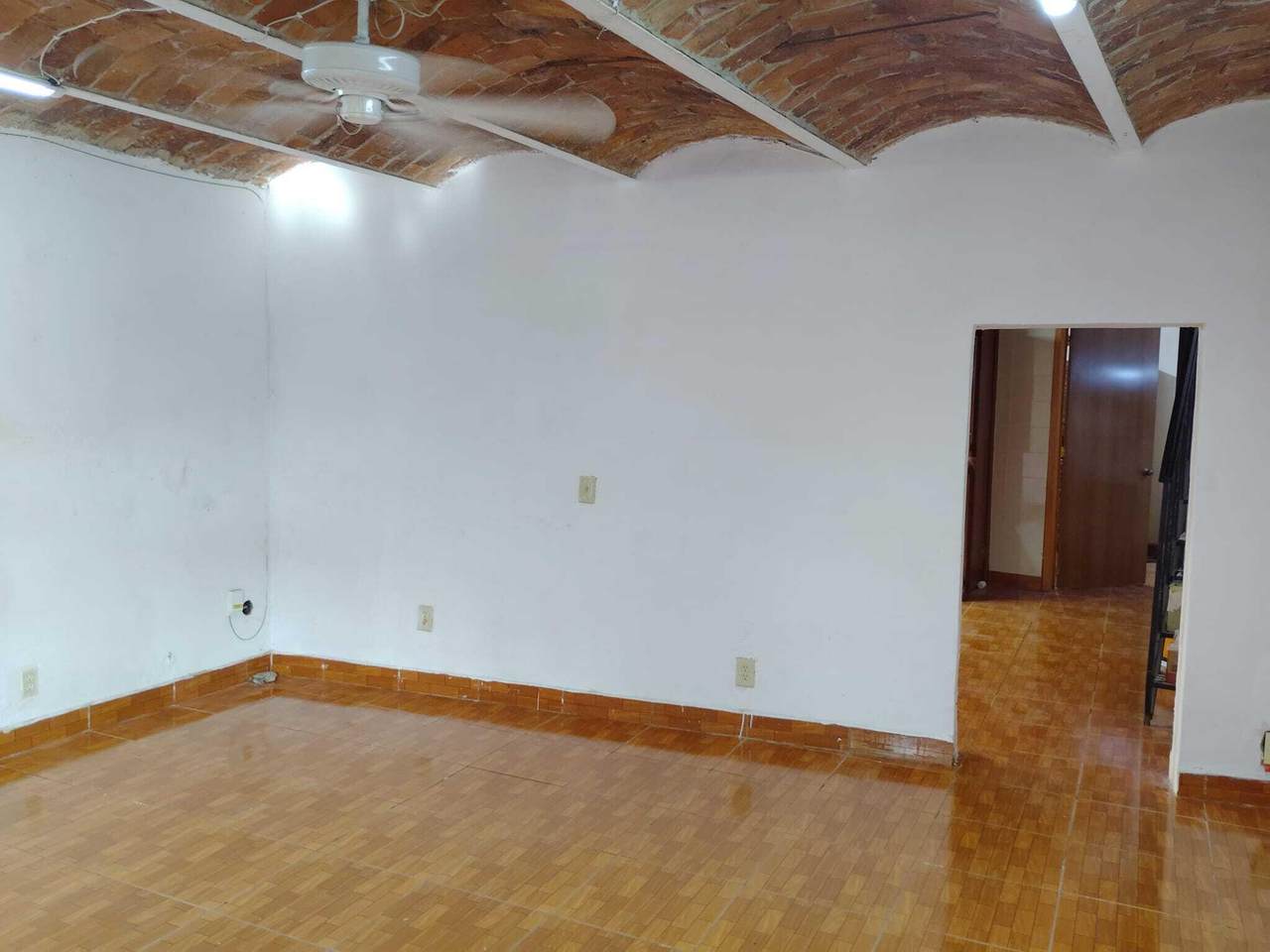 https://bt-photos.global.ssl.fastly.net/damls/1280_boomver_2_219150999-2.jpg