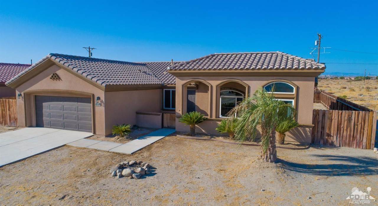 1471 Beach Club Drive - Photo 1