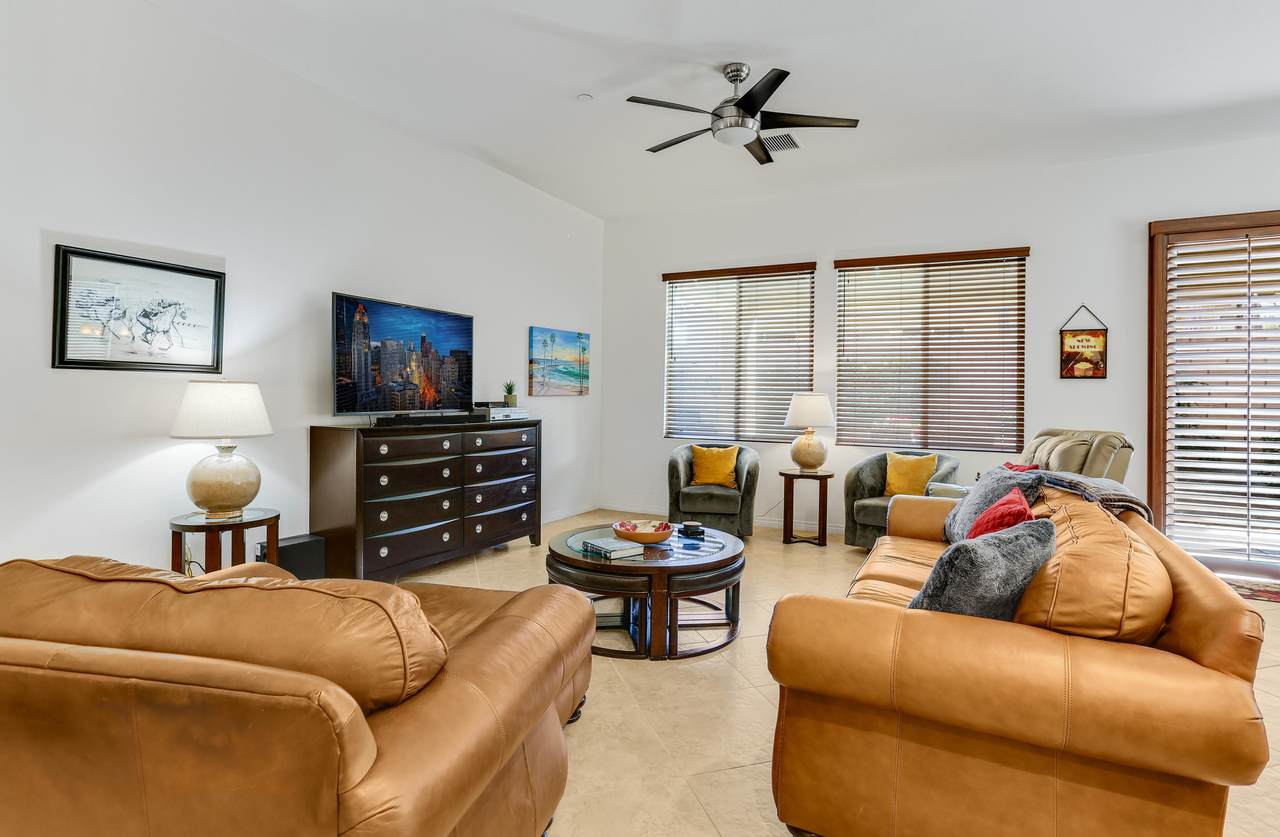 42798 Brienno Court - Photo 1