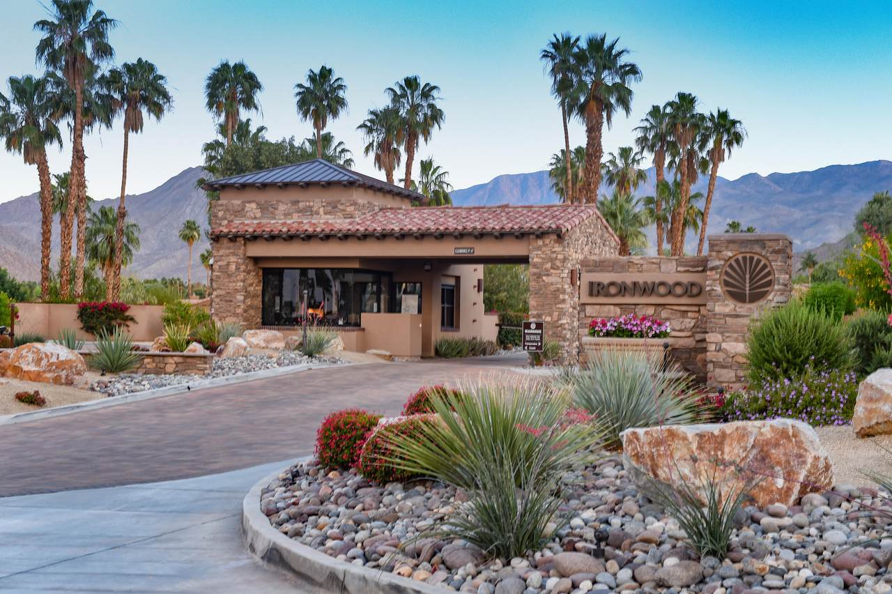 73402 Irontree Drive - Photo 1