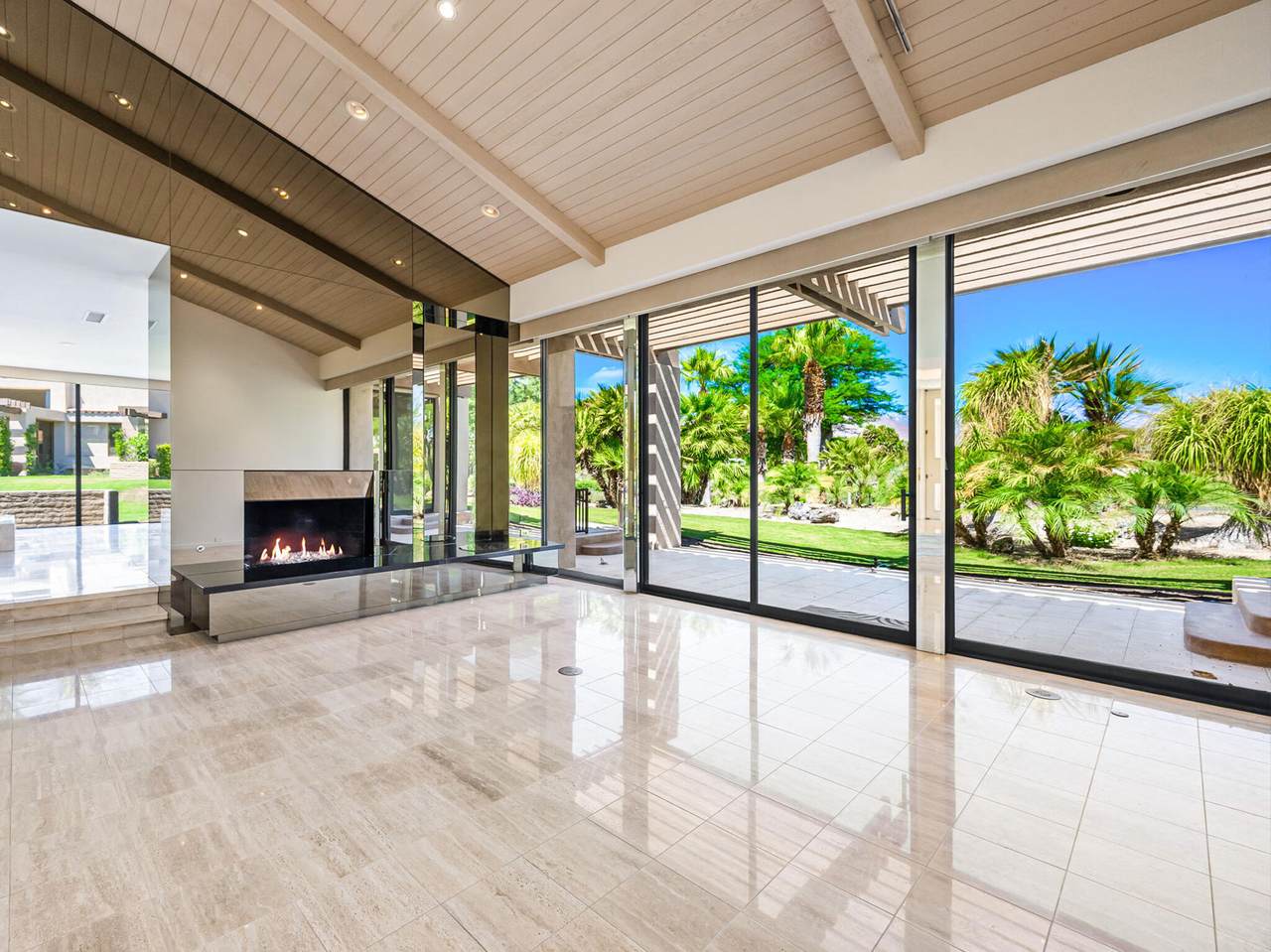 74716 Casandra Court - Photo 1