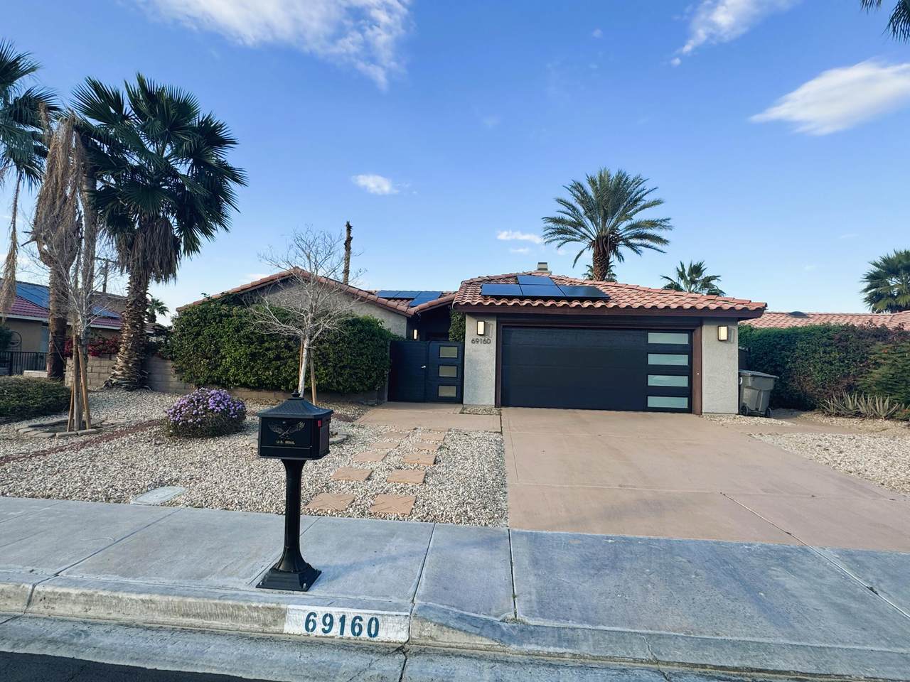 69160 San Helena Avenue - Photo 1