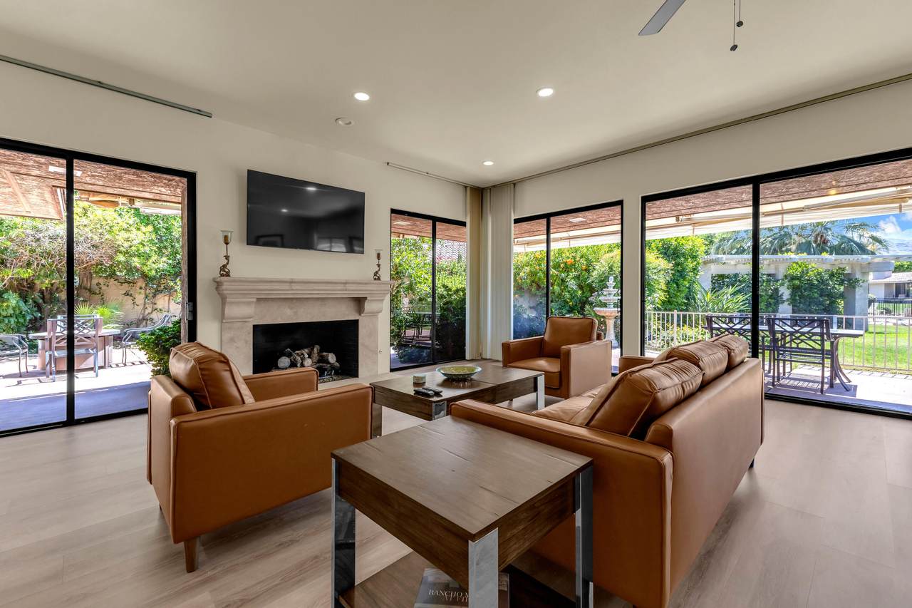 6 Stanford Drive - Photo 1