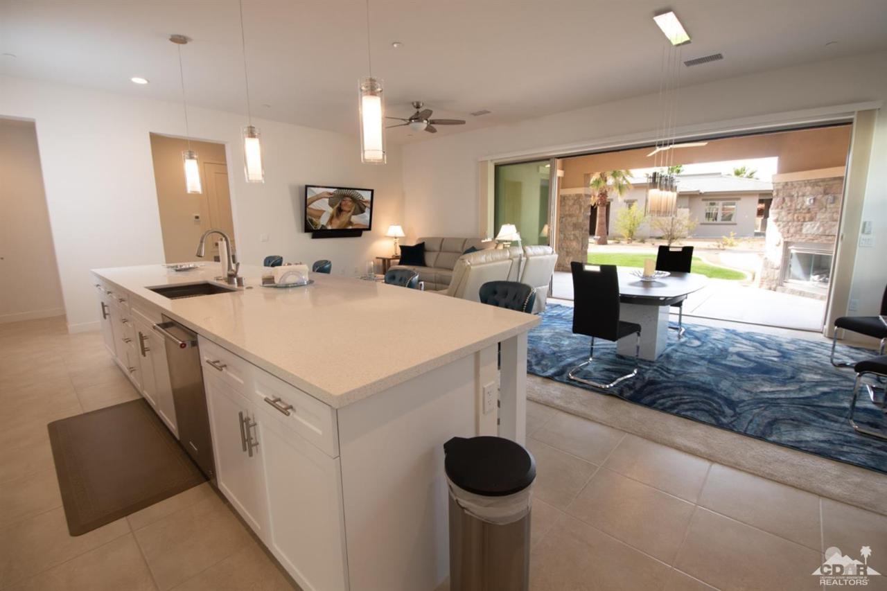 2302 Retreat Circle - Photo 1