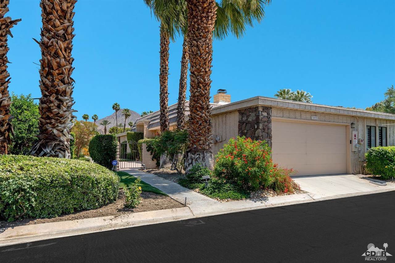 74975 Chateau Circle - Photo 1