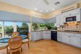 32 Colonial Drive - Photo 4