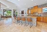 80670 Spanish - Photo 23