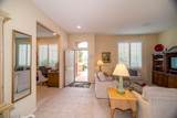 78202 Kensington Avenue - Photo 3