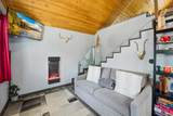 306 Victoria Lane - Photo 11