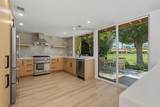 211 Las Lomas - Photo 10