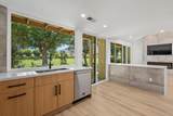 211 Las Lomas - Photo 13