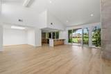 211 Las Lomas - Photo 5