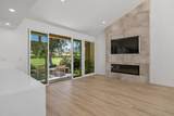 211 Las Lomas - Photo 7