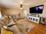 325 Chanslor Way - Photo 14