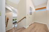 18 Kavenish Drive - Photo 32