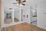 420 Villa Court - Photo 2