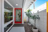 1529 Riverside Drive - Photo 4