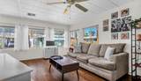 421 Butterfield - Photo 2