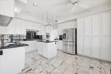 901 Clearwood Avenue - Photo 18