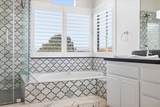 901 Clearwood Avenue - Photo 32