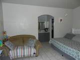 1252 Roselle Avenue - Photo 22