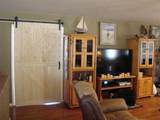 230 Vista Avenue - Photo 10
