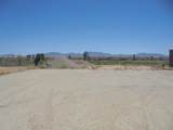 1556 Riviera Drive - Photo 4
