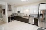 125 Lakeshore Drive - Photo 9