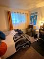 80 Huntington Street - Photo 2