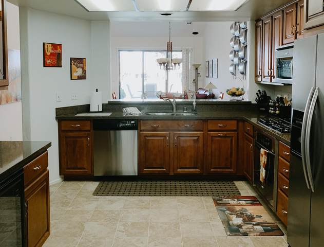 55110 Riviera, La Quinta, CA 92253 (MLS #219060248) :: Brad Schmett Real Estate Group