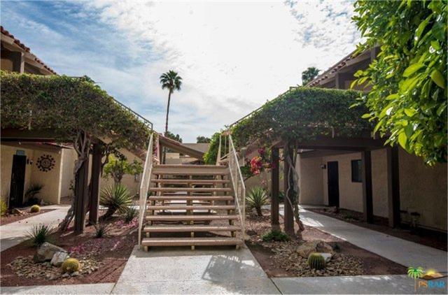 451 E Via Carisma #64, Palm Springs, CA 92264 (MLS #17220908PS) :: Brad Schmett Real Estate Group