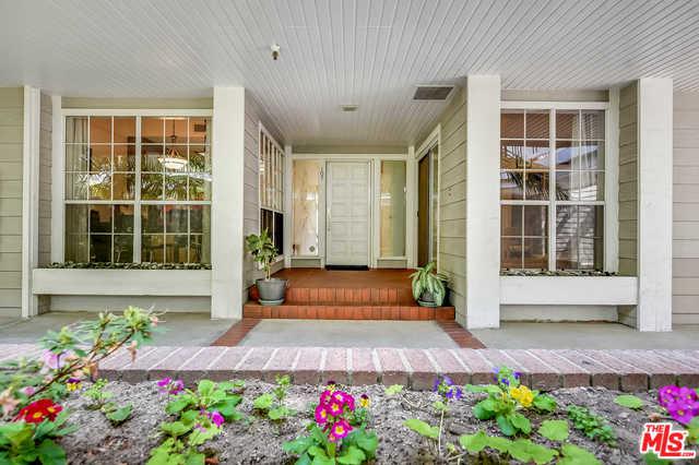4346 Redwood Avenue - Photo 1