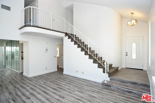 15567 Oakhurst Street - Photo 1