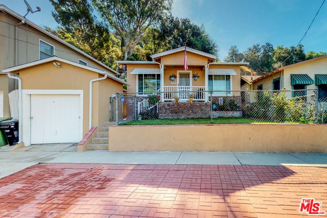 4860 La Roda Avenue - Photo 1
