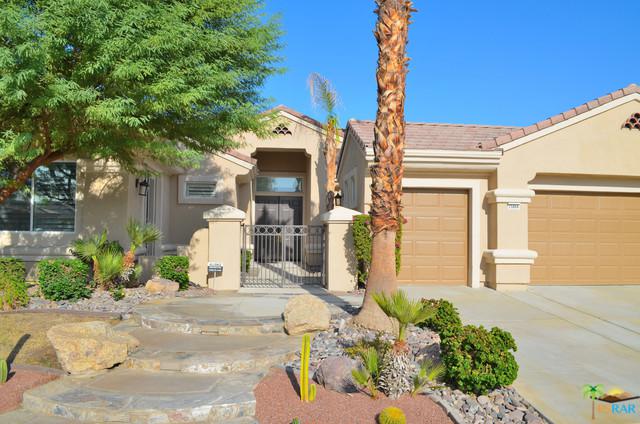 35866 Crescent Street - Photo 1