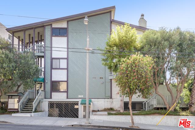 320 Pacific Street - Photo 1