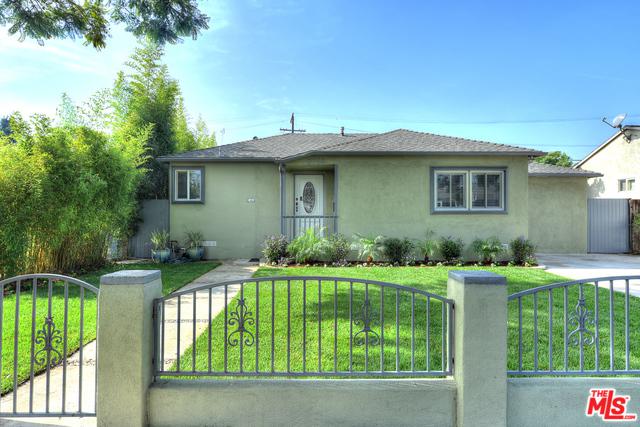 2707 Barry Avenue - Photo 1