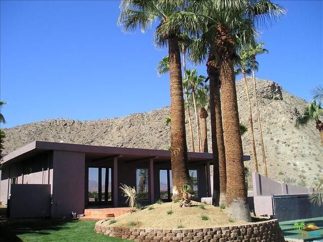 71251-76031011 Sahara Road - Photo 1