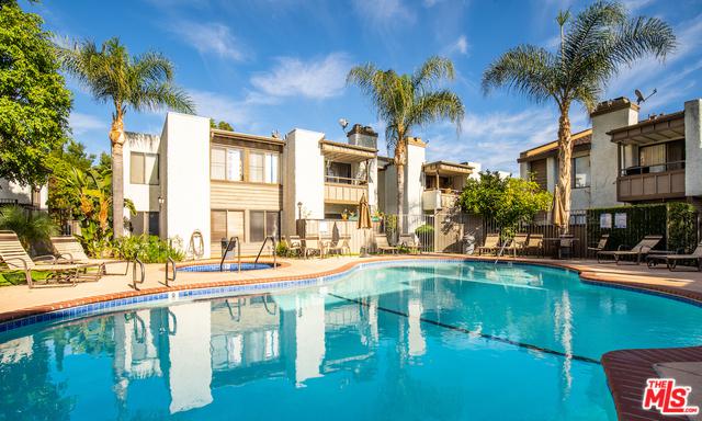15511 Sherman Way - Photo 1