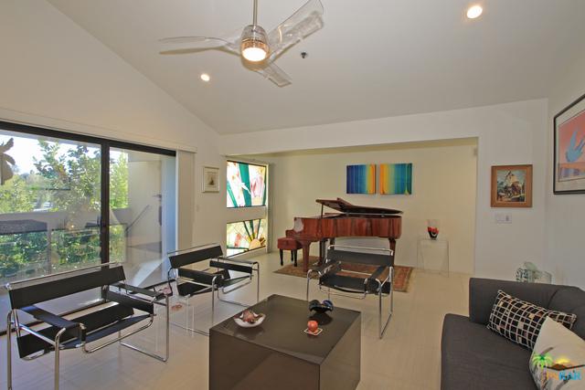 428 Village Square - Photo 1