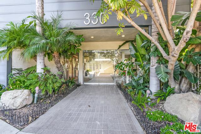 330 Barrington Avenue - Photo 1