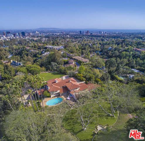 655 Funchal Road - Photo 1