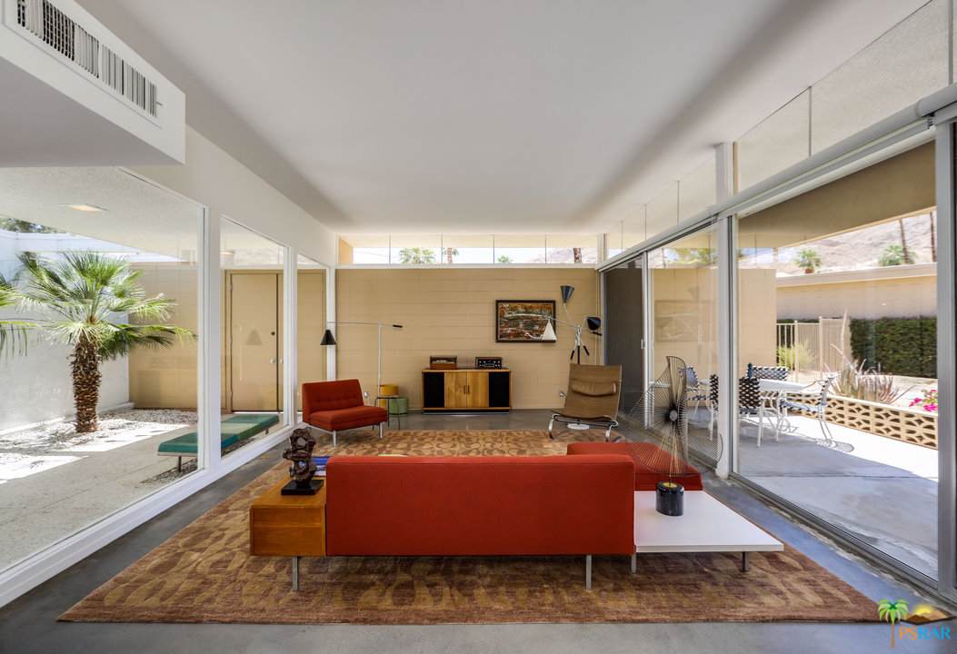 72449 Willow Street - Photo 1