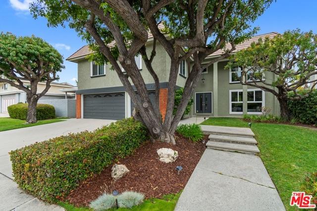 920 Holly Glen Drive - Photo 1