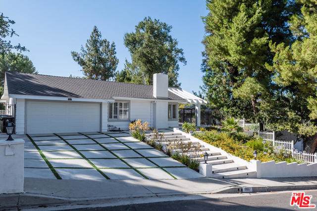 19511 Braewood Drive - Photo 1