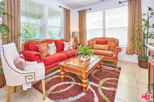 4806 Clarence Way - Photo 1
